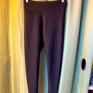 TikTok Booty leggings!